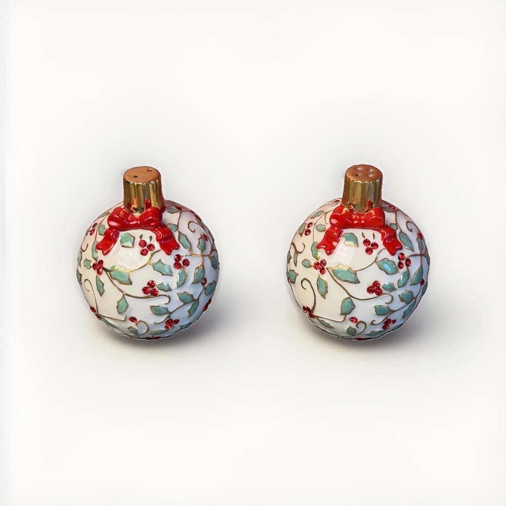 Lenox Christmas Bulb Salt & Pepper Shaker Set. Each Are  3"x2.8"x2.8"